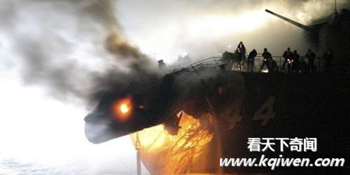 实拍日本驱逐舰与韩国货船相撞起大火事故现场 三海员受伤(组图15